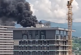 Izbio požar na gradilištu na Dolac Malti, vatrogasci ekspresno djelovali (VIDEO)