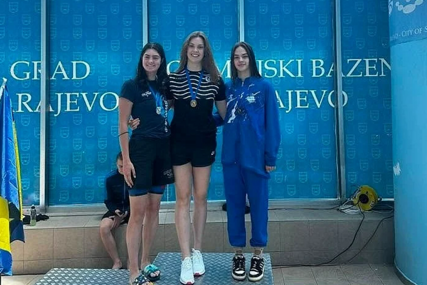 U Sarajevu održano prvenstvo BiH u plivanju, Lana Pudar osvojila zlato