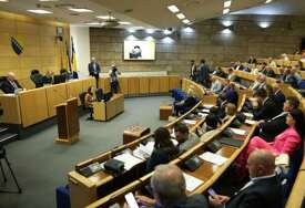 SDA i DF podržali zakon o Novoj Željezari Zenica: "Svako radno mjesto je bitno"