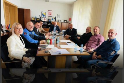 Ultimatum premijeru Uku: Budžetski korisnici u Sarajevu traže jasan plan isplate novca za 2026. godinu