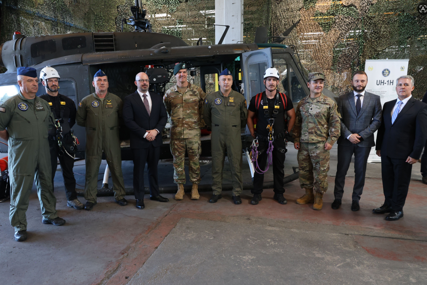Pogledajte svečanu dodjelu spasilačke dizalice za helikoptere Oružanih snaga BiH (VIDEO)