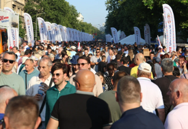 MUP Srbije tvrdi da je na skupu SNS-a u Beogradu bilo 207.000 ljudi