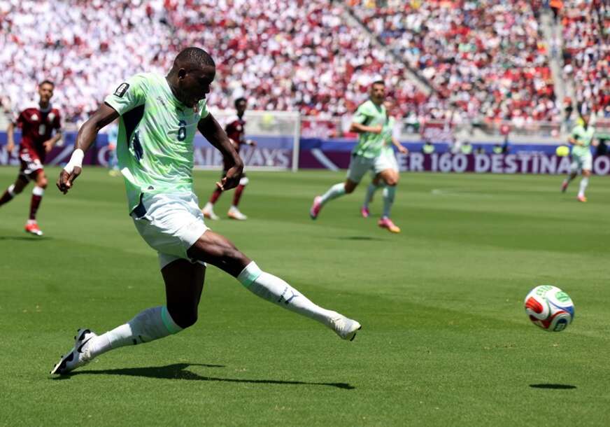 FOTO: EPA/BENJAMIN FANJOY