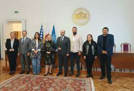 UNSA i Akademija scenskih umjetnosti potpisali sporazum o saradnji s četiri pozorišne institucije