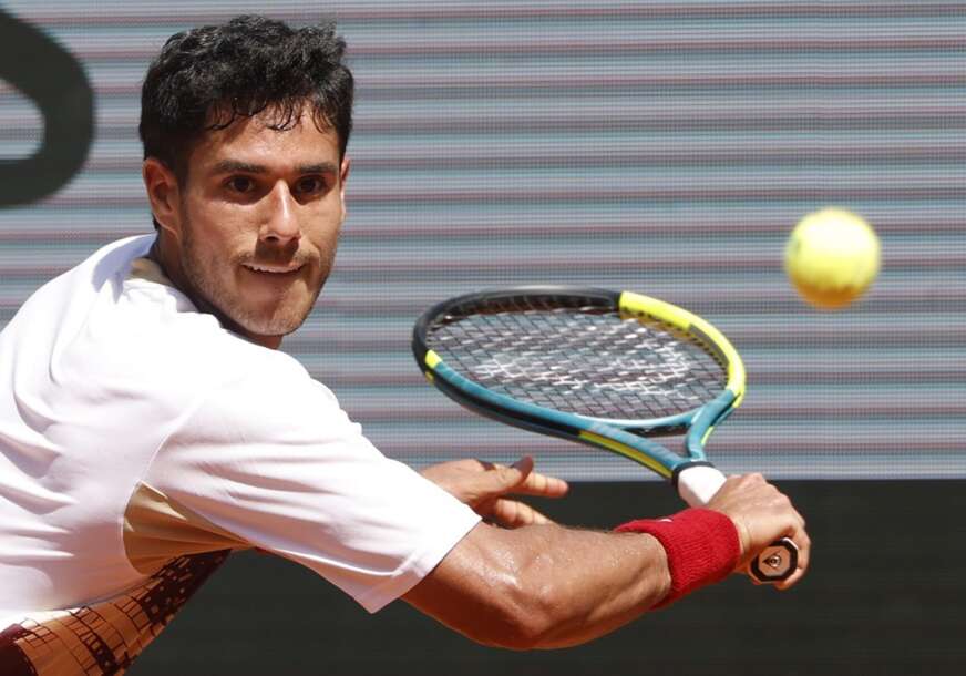 FOTO: EPA/YOAN VALAT

