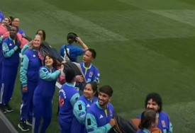 Pogledajte reakciju volontera na Mundijalu dok se stadionom ori Halidov hit