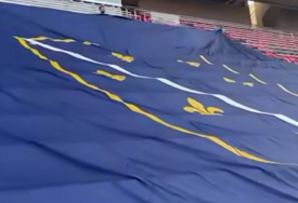 Navijači pripremili ogromnu zastavu uoči duela BiH i Paname (VIDEO)
