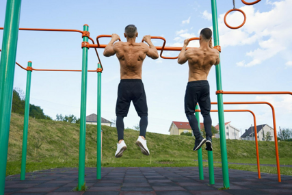 Fitness treneri tvrde: Ova vježba mijenja držanje, gradi snagu i podiže samopouzdanje