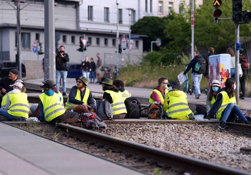 FOTO: EPA/CHRISTOPH RUTENKOLK