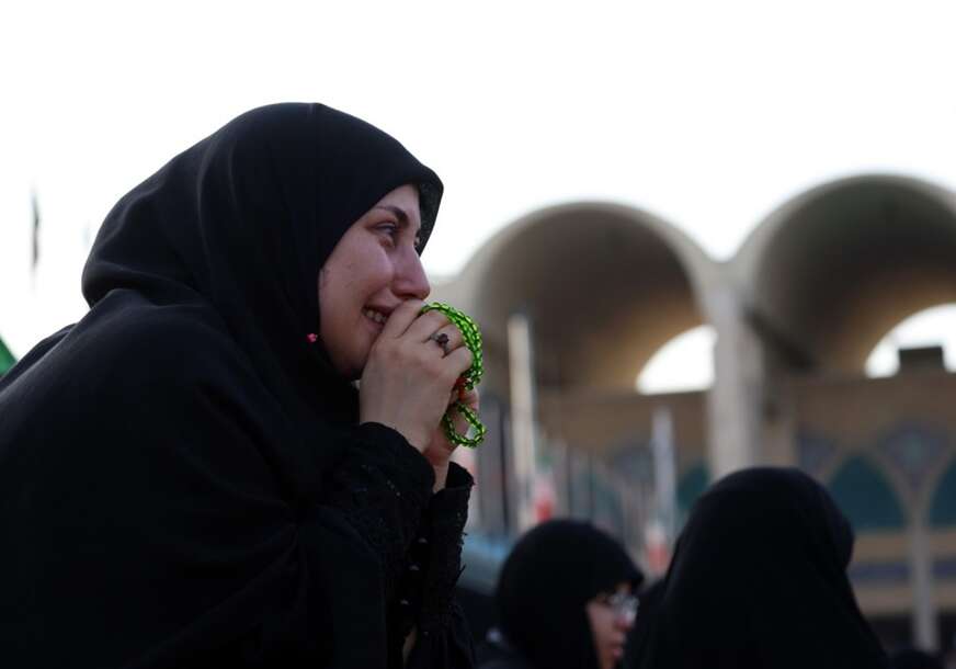 FOTO:  EPA/ABEDIN TAHERKENAREH