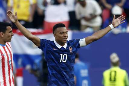 Mbappe golom iz penala odveo Francusku u četvrtfinale Mundijala, Paragvaj ide kući