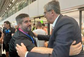 Gradonačelnik Avdić dočekao srebrene odbojkaše: Istinski ambasadori BiH i ponos svih građana