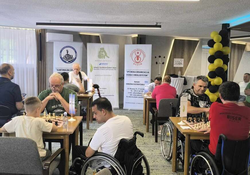 FOTO: USTUPLJENA FOTOGRAFIJA
