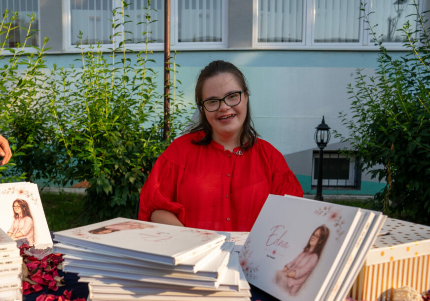 FOTO: USTUPLJENA FOTOGRAFIJA