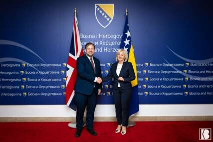 Važan diplomatski susret u Sarajevu: Stephen Doughty i Borjana Krišto o novim projektima i podršci Velike Britanije