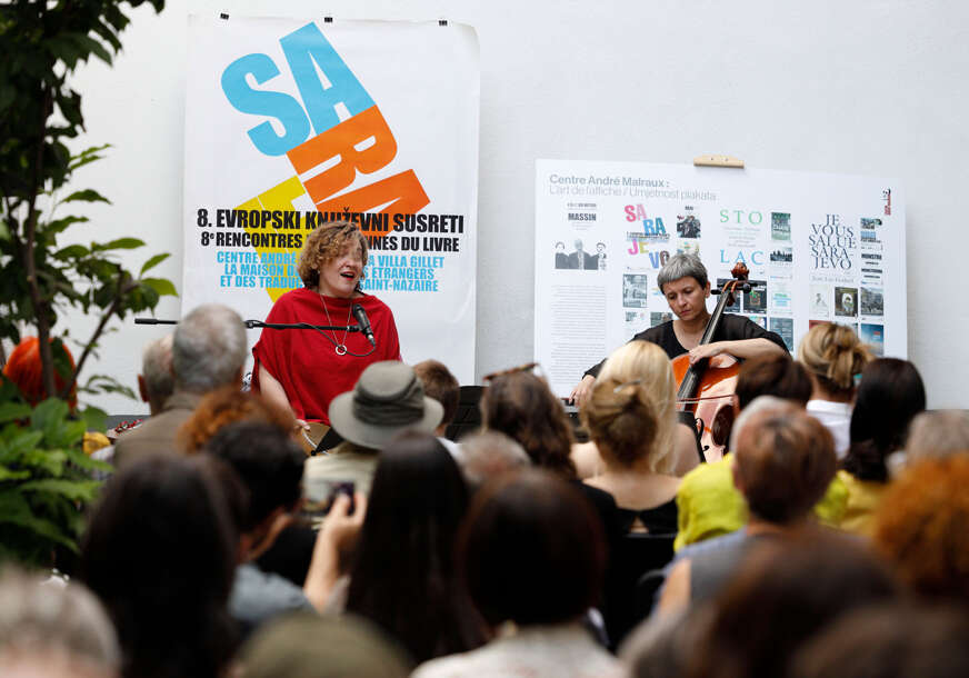 FOTO: STRINGS ATTACHED SINFONIETTA