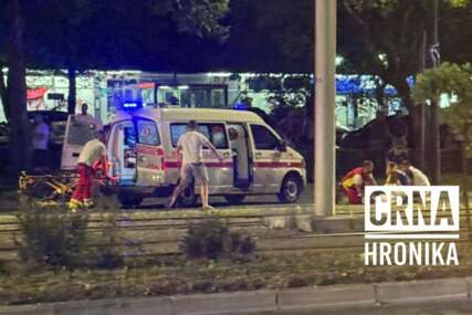 Preminuo mladić koji je pao sa krova automobila tokom proslave u Sarajevu