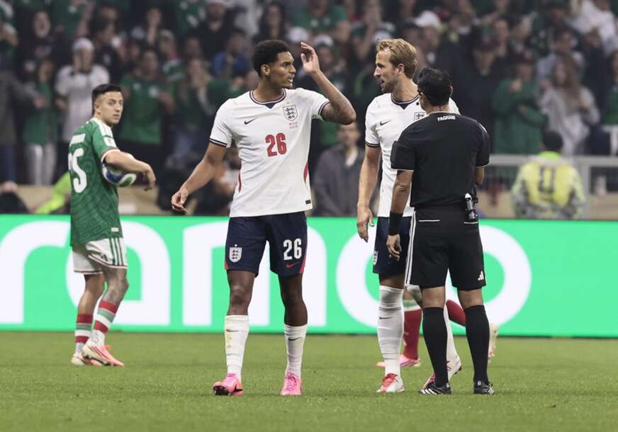 FOTO: EPA/JOSE MENDEZ