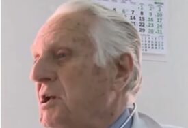 FENOMEN Ima 90 godina, ljekar je, i dalje liječi pacijente po selima