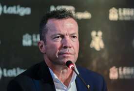 Matthaus: Sve sam ovo vidio također u Americi, ali '94. Previše je žena igrača
