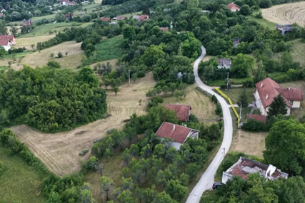 Selo ima struju, asfalt, rasvjetu, školu, ali nema povratnika (VIDEO)