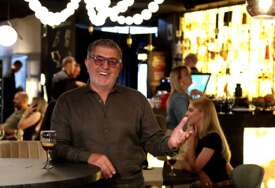 VIDEO Šerif Konjević potvrdio da je kralj narodne muzike: Nova pjesma "Sto kafana" osvojila publiku 