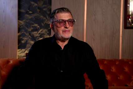 Šerif Konjević ima novi hit: "Sto kafana" uskoro pred publikom