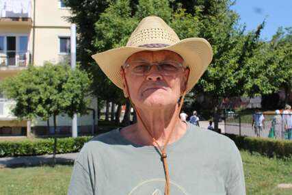 Sulejman Čimpo, za štampu pripremmio stihozbirku i zbirku aforizama ŠTETA JE DA ONO ŠTO JE NASTAJALO U MOJOJ DUŠI PREKRIJE VEO ZABORAVA