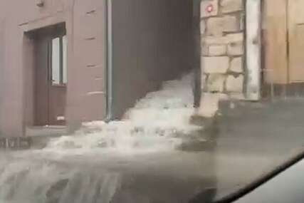 Trebinje na vodi: Snažno nevrijeme pogodilo grad, poplavile ulice