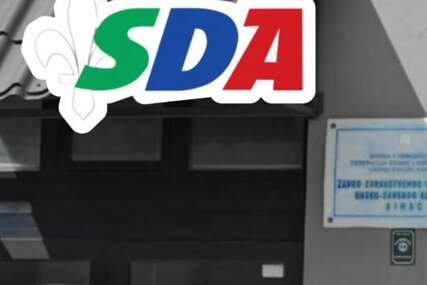 Dok ekonomisti čekaju posao, u ZZO USK radi sekretar SDA s diplomom škole ugašene nakon afere