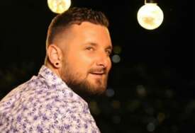 Jedan od najpopularnijih Mostaraca sprema novu muzičku priču: Adnan Jakupović uskoro objavljuje "Noći"