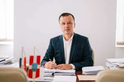 Čondrić osudio skrnavljenje mezarja Firdus: "Ovakvi postupci pojedinaca..."