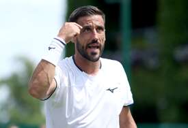 Džumhur žestoko kažnjen zbog nesportskog ponašanja na Wimbledonu