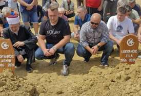 Klanjana dženaza Zili i Arminu Lokvančić: Majka i sin pokopani jedno pored drugog