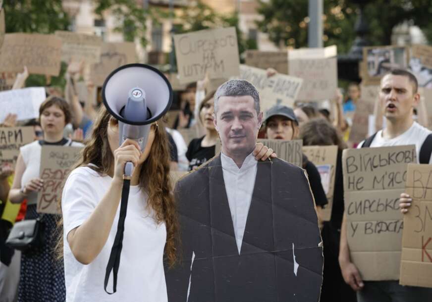 FOTO: EPA/SERGEY DOLZHENKO