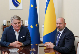 Ginkel i Komšić razgovarali o jačanju ekonomske saradnje i američkim investicijama u BiH