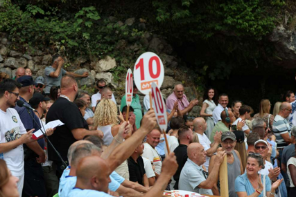 460. Skokovi sa Starog mosta: Evald Krnić obranio titulu na glavu, Igoru Kaziću 11. naslov na noge