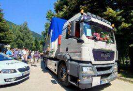 Danas ispraćaj posmrtnih ostataka 10 žrtava genocida u Srebrenici na putu ka Potočarima
