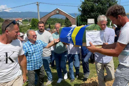 Kolektivna dženaza u Kozarcu: Pet prijedorskih žrtava danas pronalazi smiraj