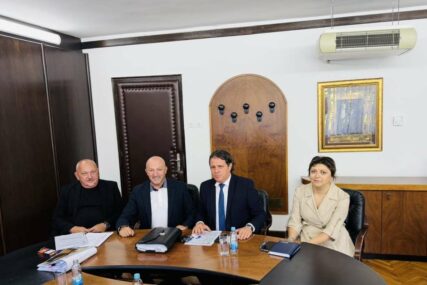 Kraljević i Dudo upoznati s aktivnostima Sindikata koje se odnose na zaštitu prava radnika