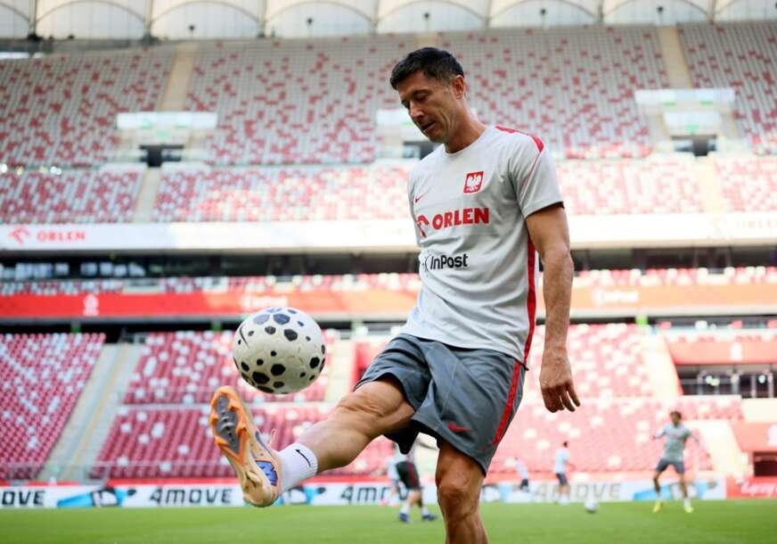 FOTO: EPA/LESZEK SZYMANSKI 