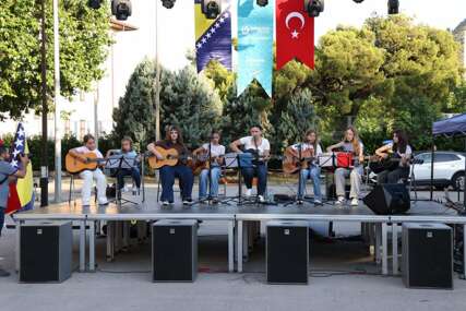 Večer ispunjena muzikom i tradicijom u okviru 'Mostarskog ljeta'