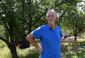 Prodavač Namik: Svakakvih kupaca, traže da izvadim košpice iz višnje! (VIDEO)