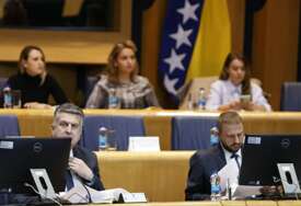 Vuković i Nešković: SNSD vodi dvostruku politiku, apelaciono odjeljenje Suda BiH mora biti na Palama