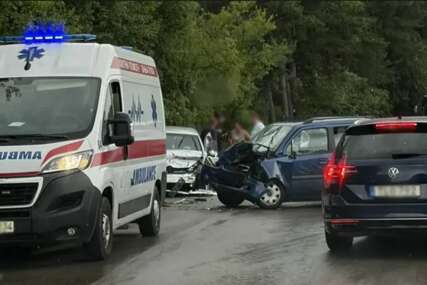 Teška nesreća kod Banja Luke: Učestvovala dva automobila, jedna osoba poginula