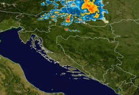Jako nevrijeme sa ledom u Hrvatskoj: Trampolinu nosilo kao pero