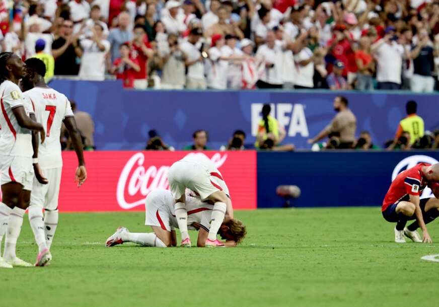 FOTO: EPA/RONALD WITTEK