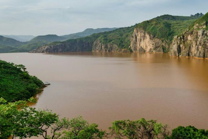 UŽASNA TRAGEDIJA POGODILA JE KAMERUN 1986. Jezero ispustilo oblak plina i ugušilo 1.746 ljudi. Dvije godine ranije desilo se isto, ali...