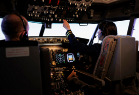 Instruktor iskočio iz aviona u letu i ostavio studenticu da sama prizemlji letjelicu