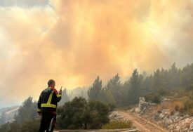 U velikom požaru u Norveškoj uništeno više od 100 domova